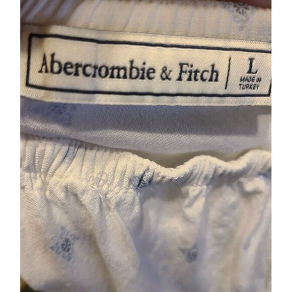 Women's Peasant Top - White- Off/On Shouldet- Abercrombie And Fitch- Large - Picture 4 of 4